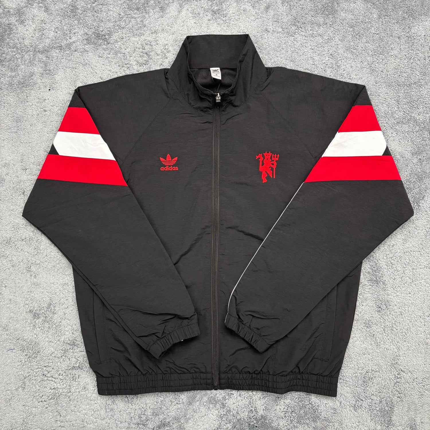 Manchester United Black Windbreaker 25 26 Season